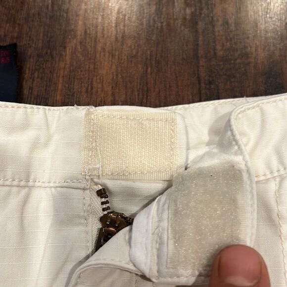 Ralph Lauren mini skirt in cream color size 2 100% cotton with 2 back pockets - Picture 6 of 10